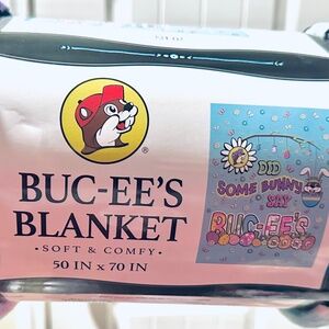 Buc-ee's Easter Blanket  2026 - 50in X 70in